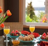 Breakfast, Three Tree Point Bed &amp; Breakfast